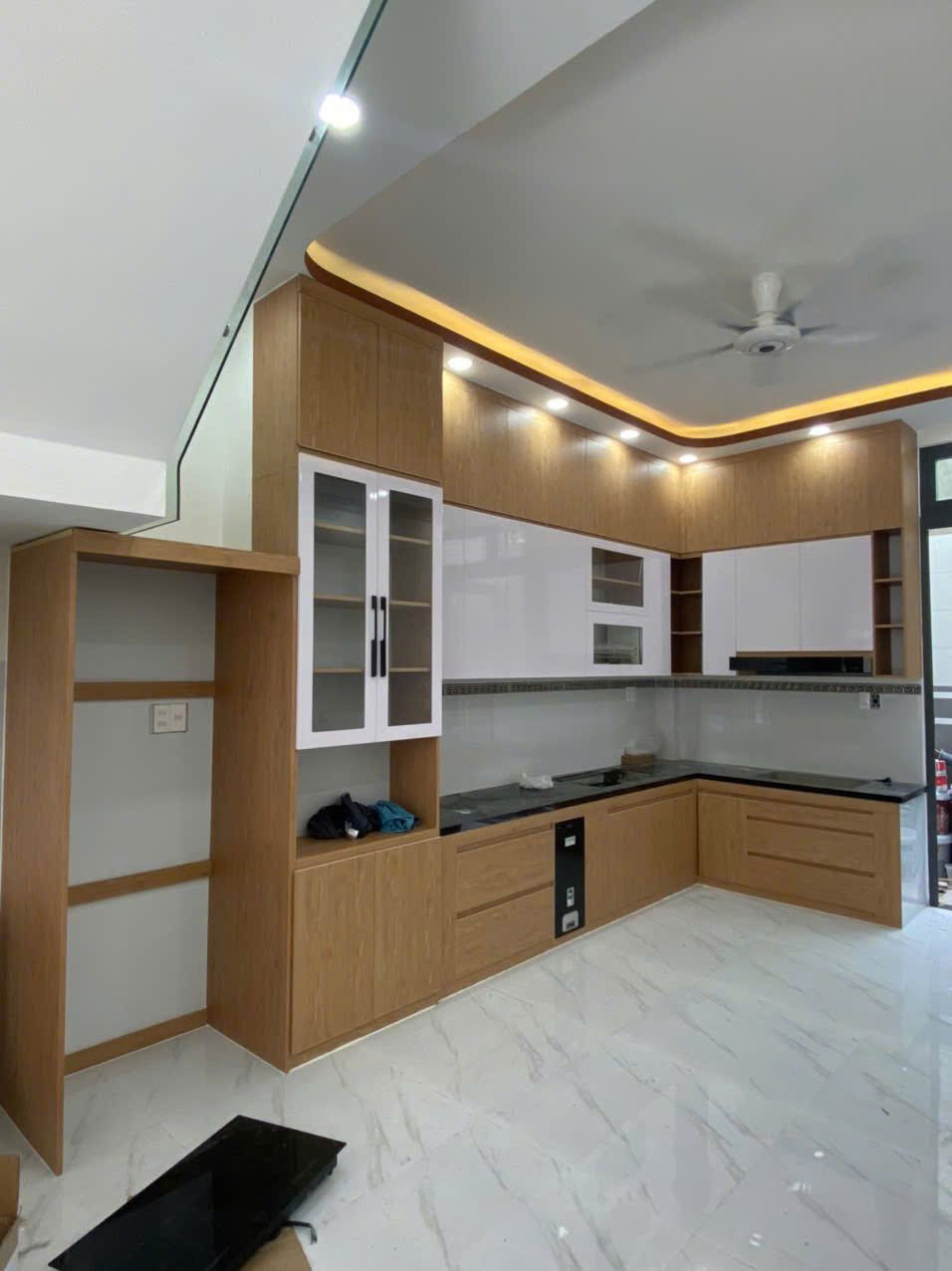 Tủ Bếp Nhựa Cao Cấp 14